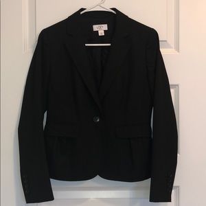 Ann Taylor LOFT black blazer in 6P